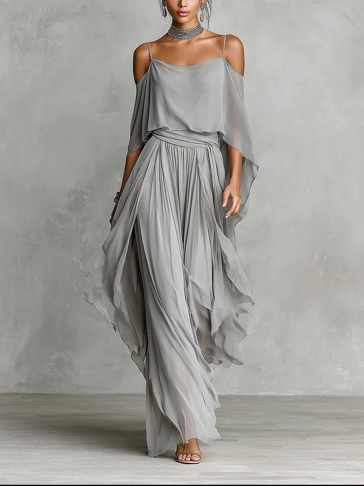 Conjunto de gasa gris con top fluido de hombros descubiertos y pantalón - Zelira
