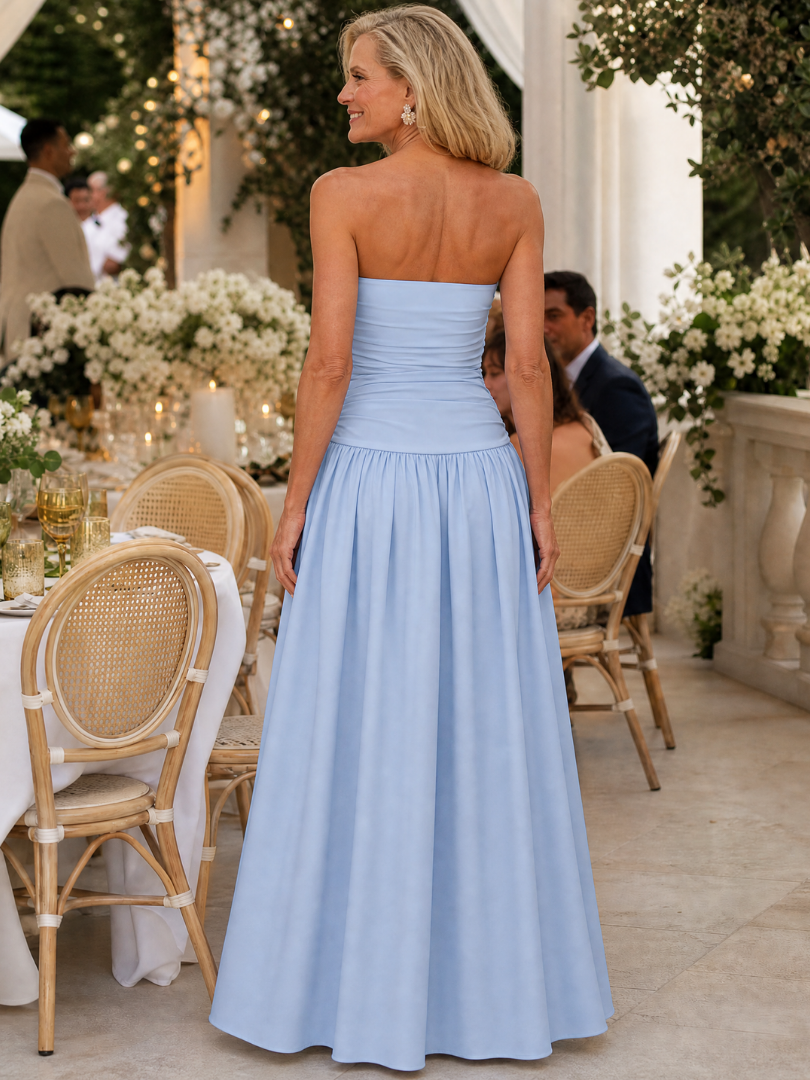 Yvonne | Vestido midi con hombros al descubierto y fruncido