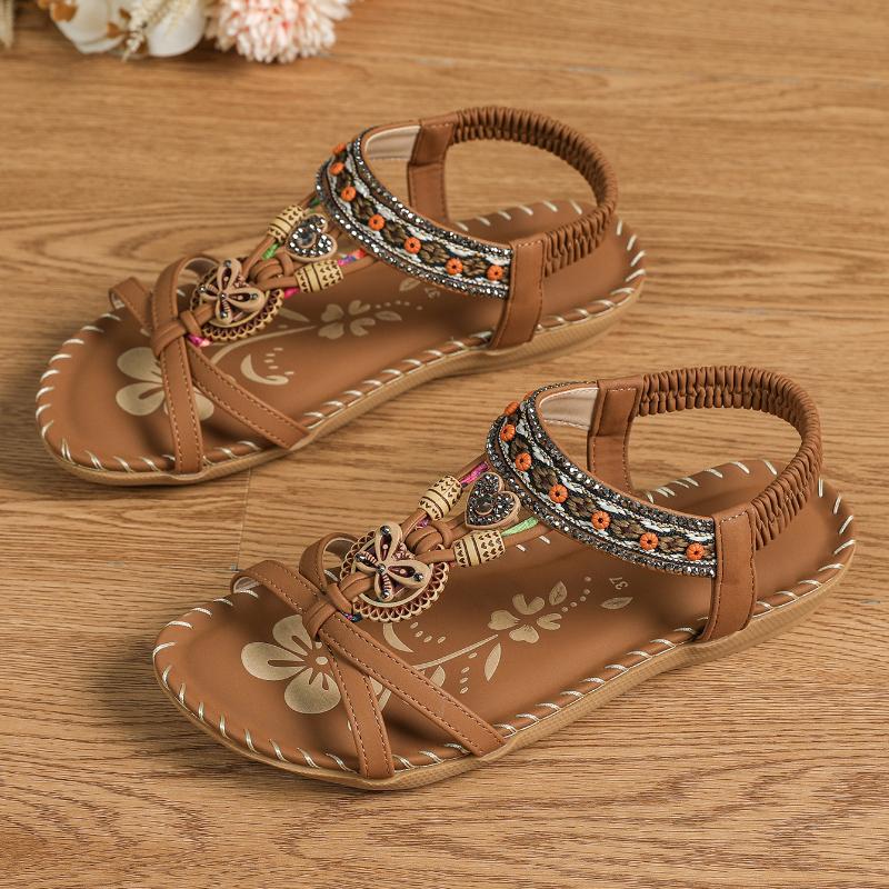 Nada | Sandalias estilo Ibiza: la combinación perfecta de comodidad y elegancia