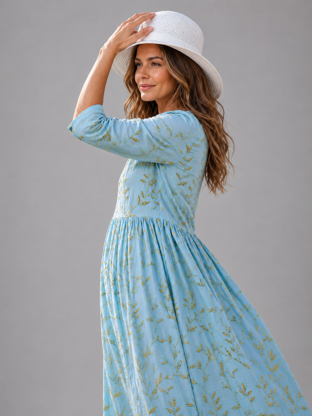 Monika | Vestido Shoreline Garden