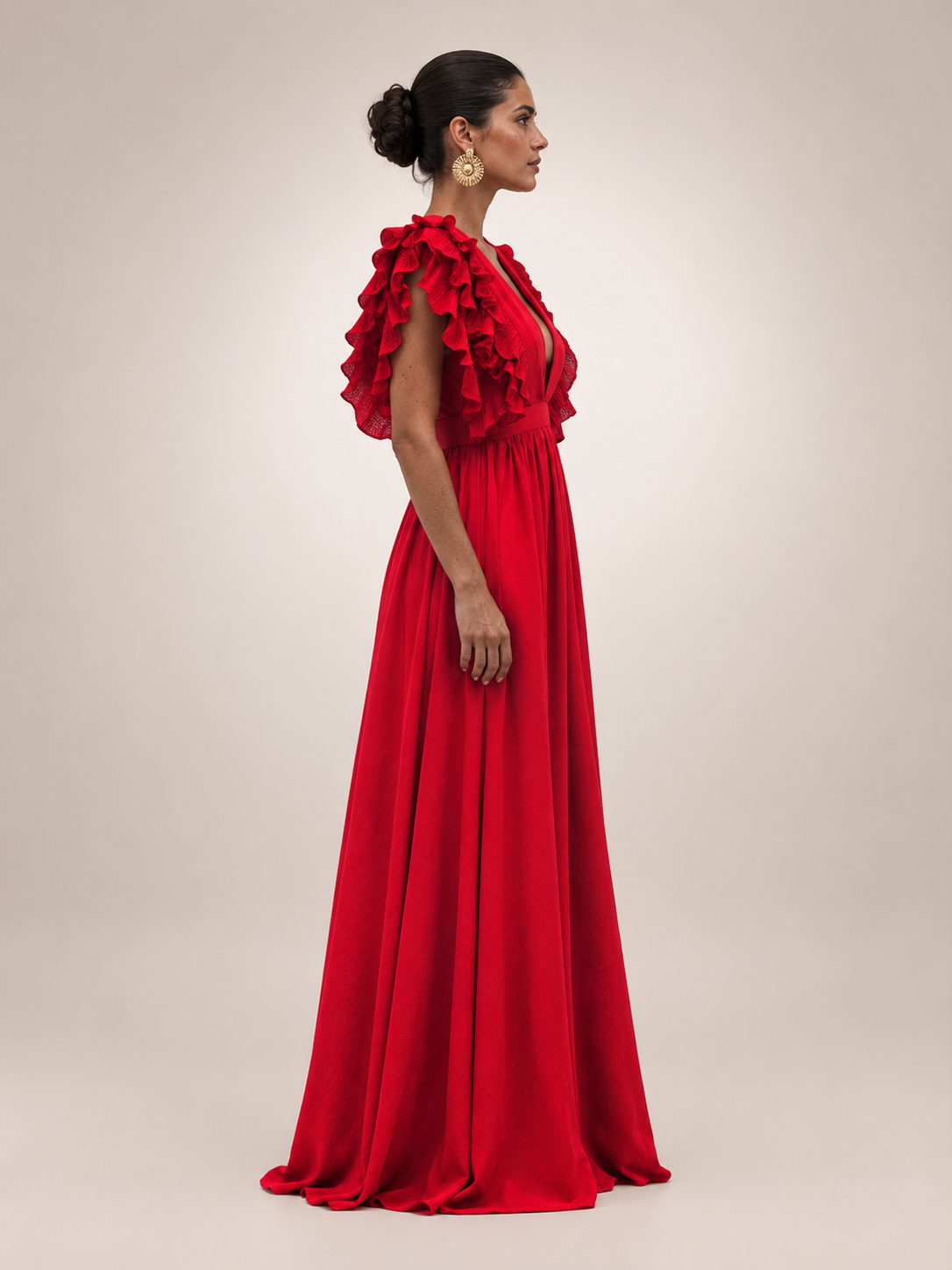 Gerlinde | Vestido maxi con espalda al descubierto y mangas de volantes