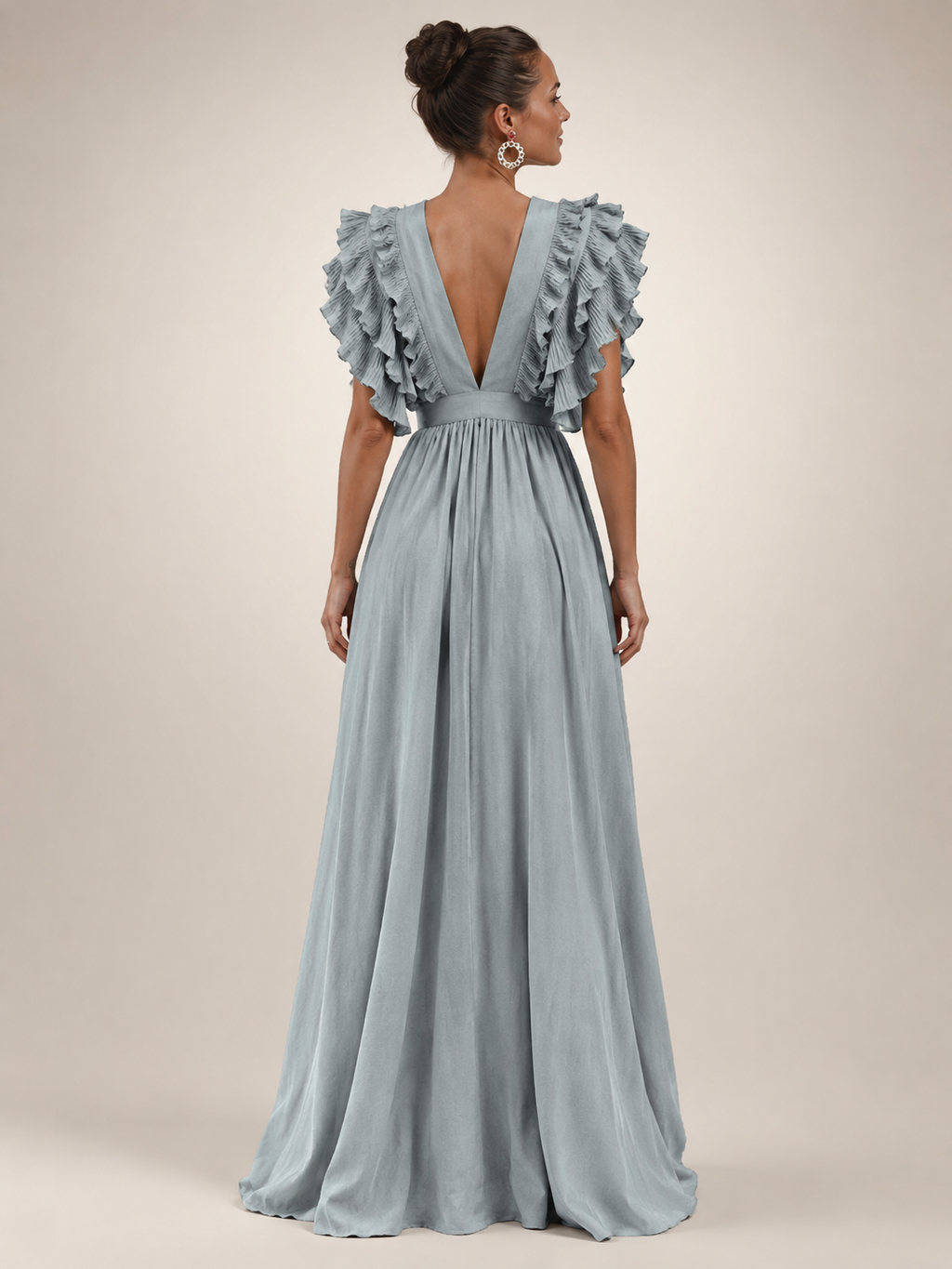 Gerlinde | Vestido maxi con espalda al descubierto y mangas de volantes