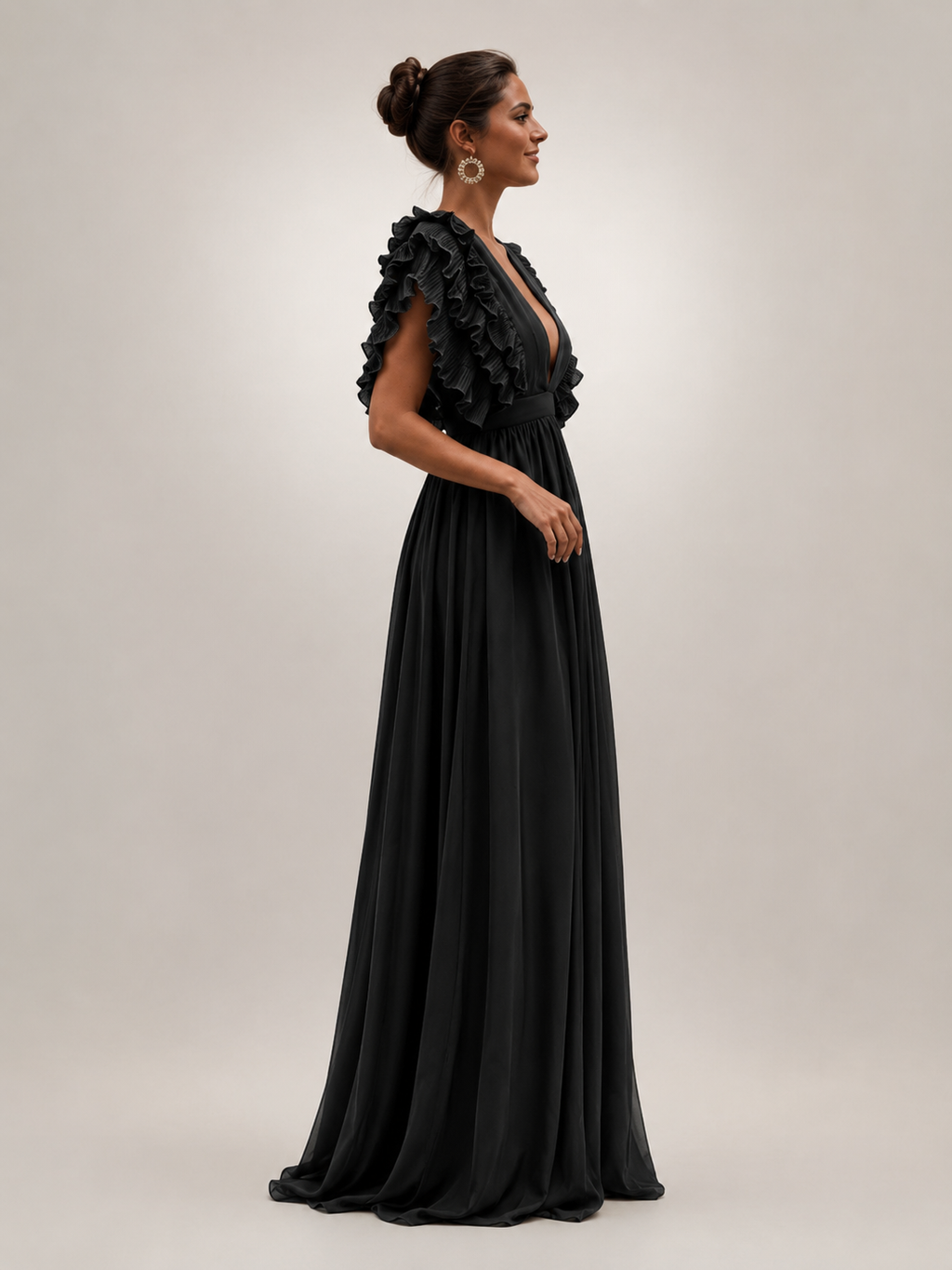 Gerlinde | Vestido maxi con espalda al descubierto y mangas de volantes