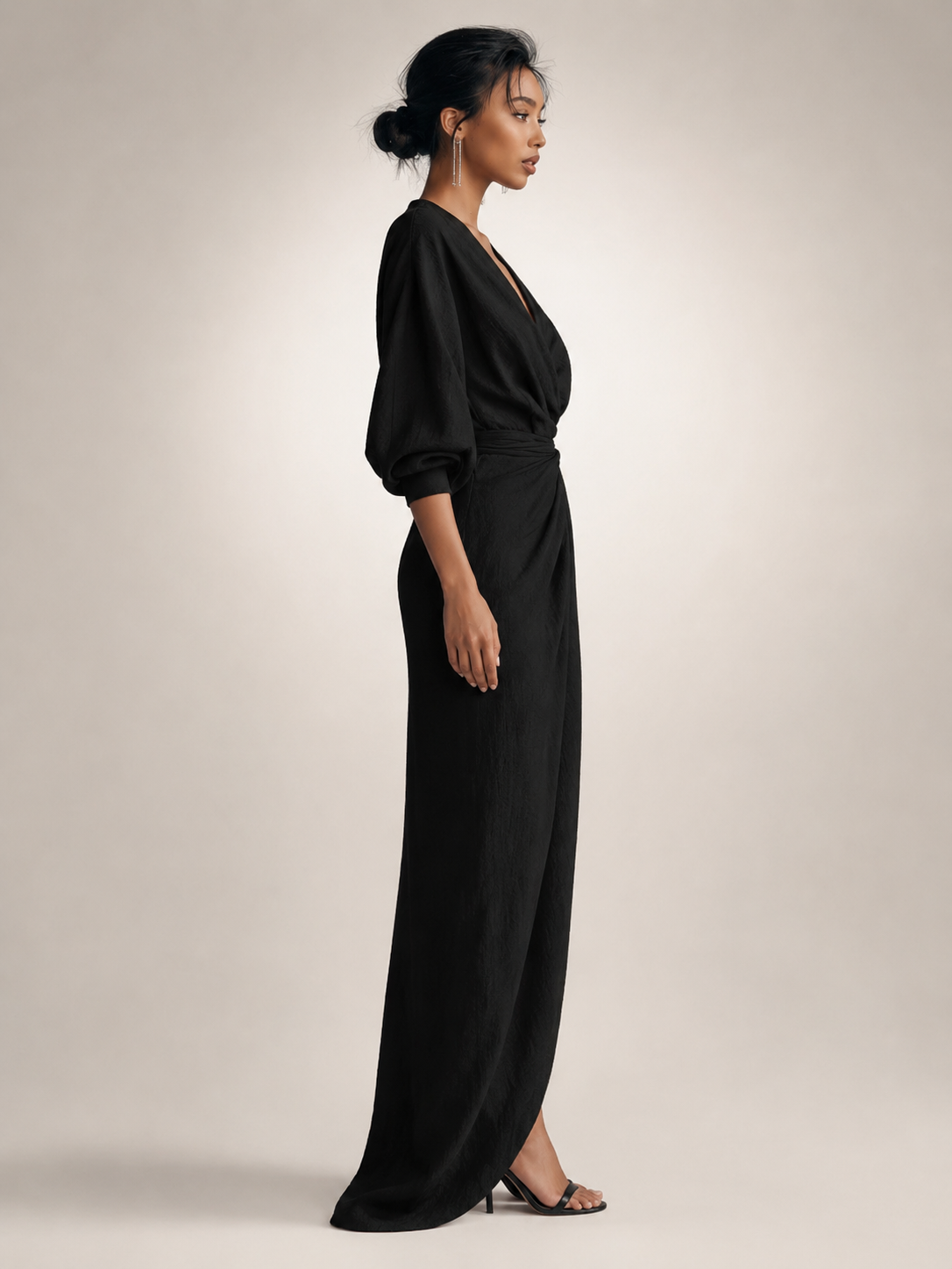Leonore | Vestido maxi minimalista de lino con escote en V