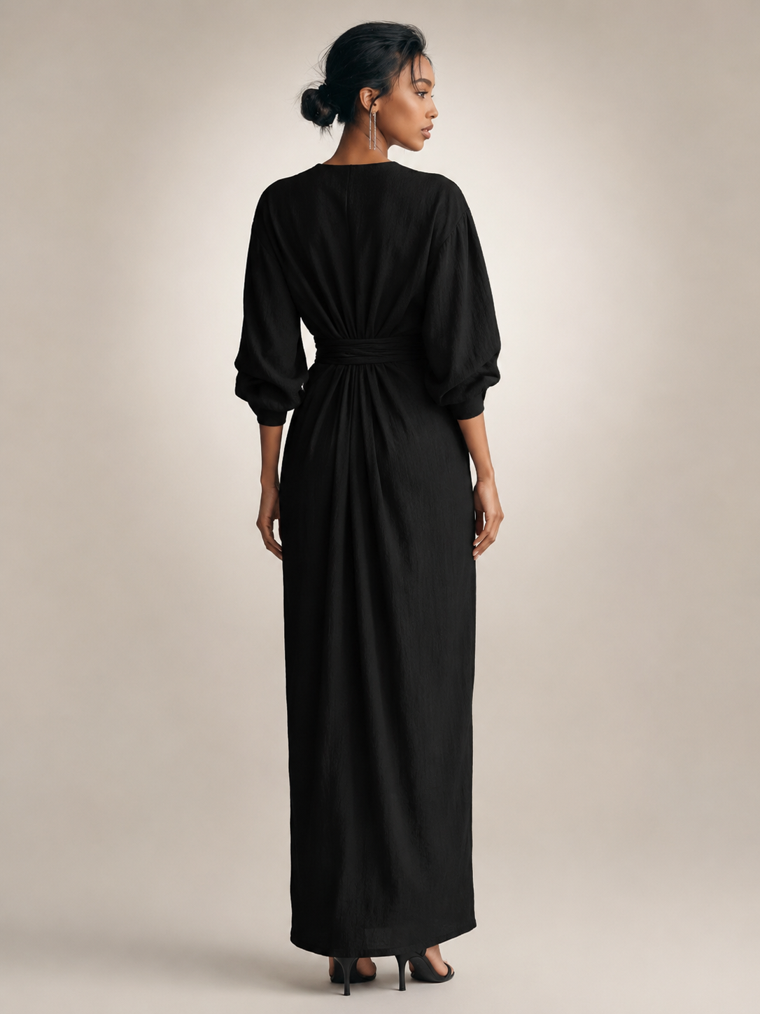 Leonore | Vestido maxi minimalista de lino con escote en V