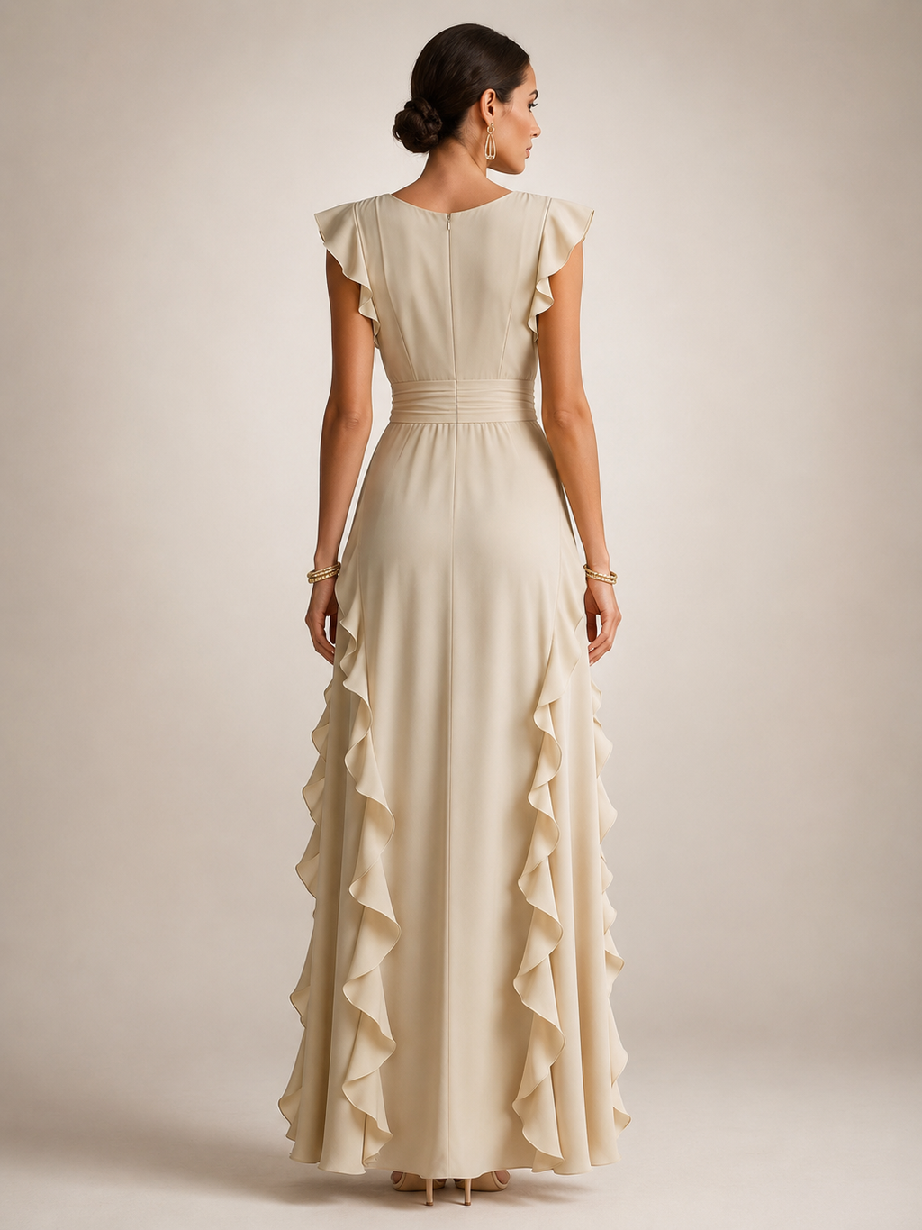 Gerhild | Vestido de fiesta plisado con escote en V y mangas cortas