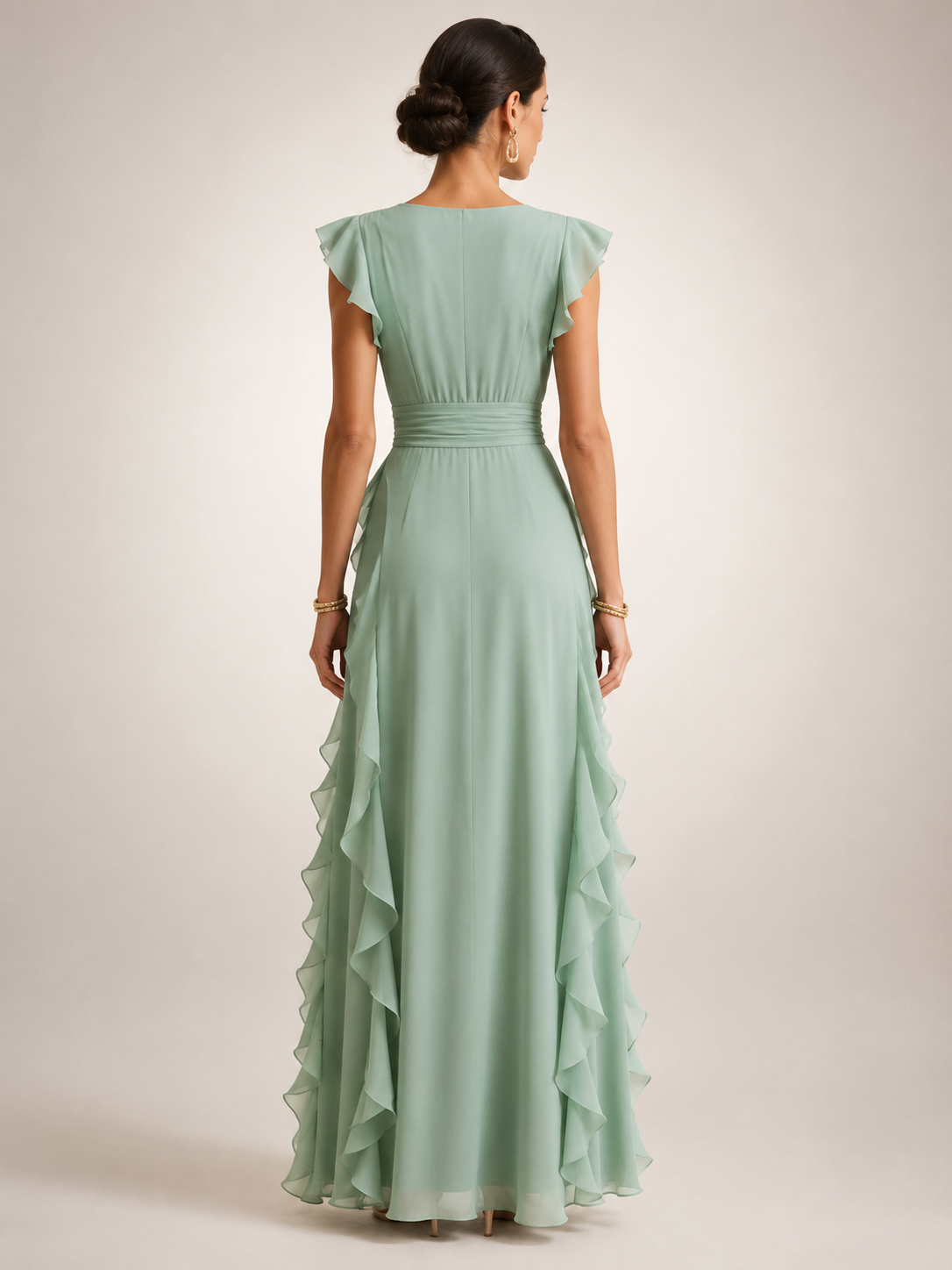 Gerhild | Vestido de fiesta plisado con escote en V y mangas cortas
