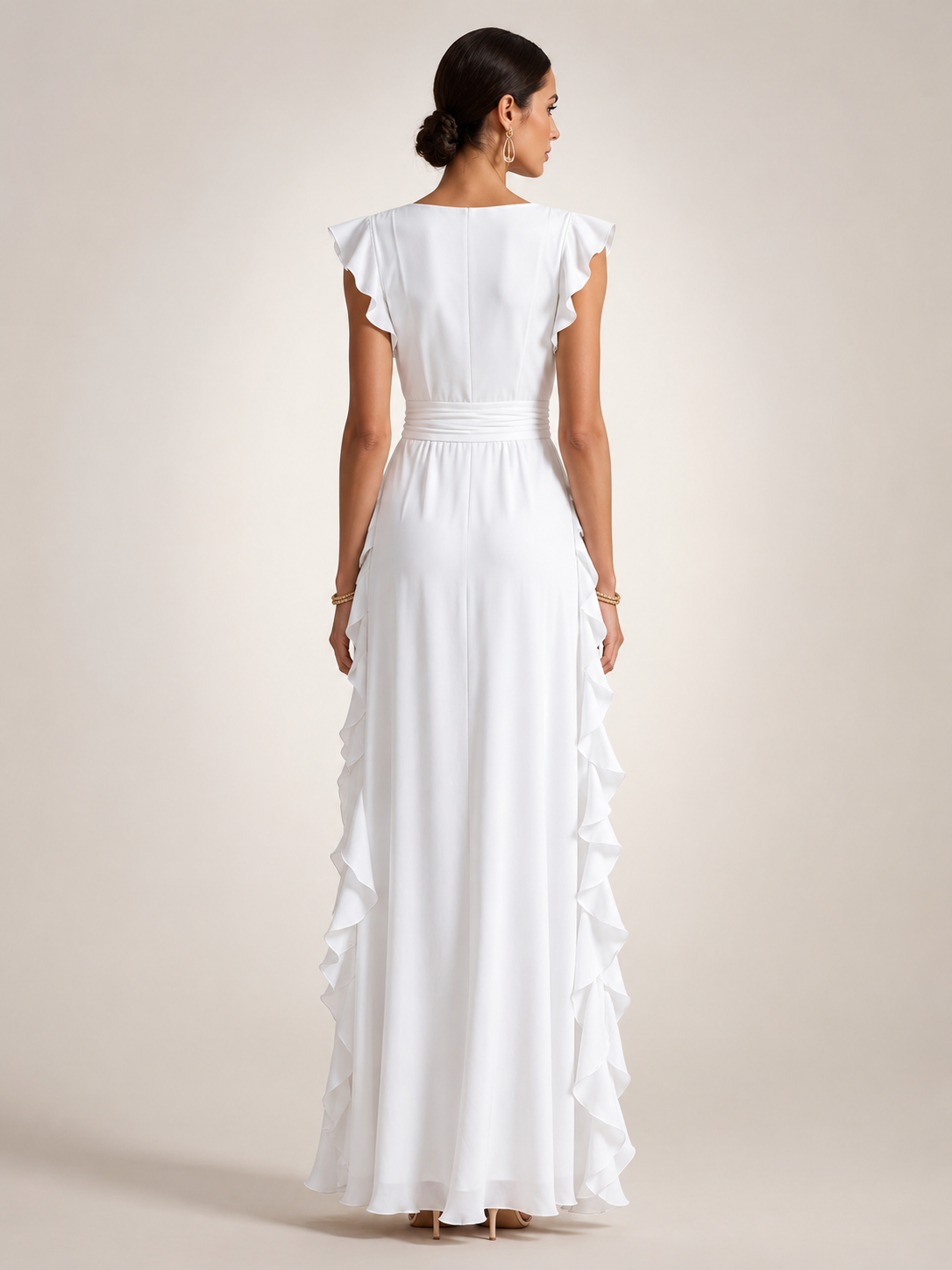Gerhild | Vestido de fiesta plisado con escote en V y mangas cortas