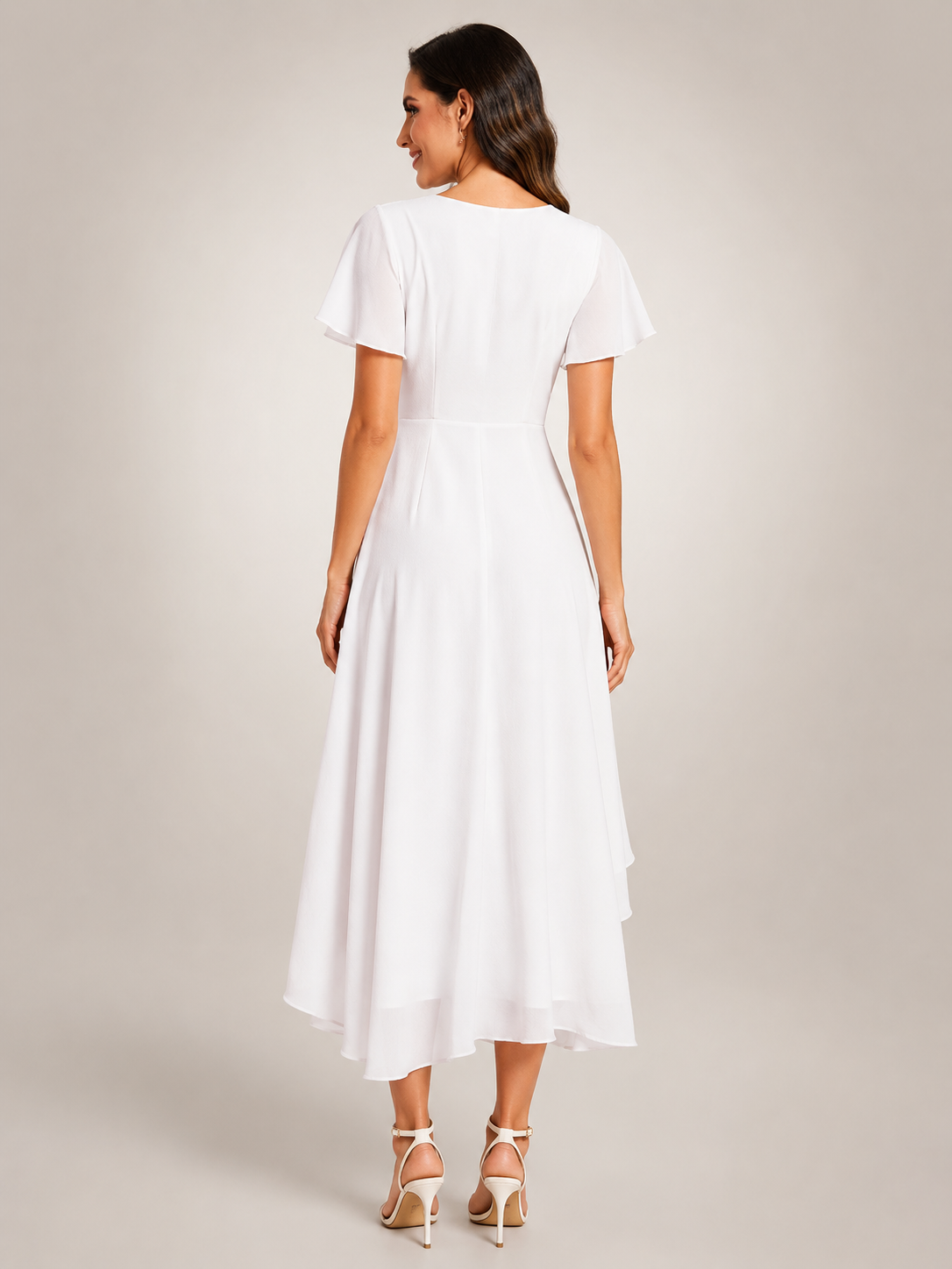 Reinhilde | Vestido maxi con bajo asimétrico y escote en V
