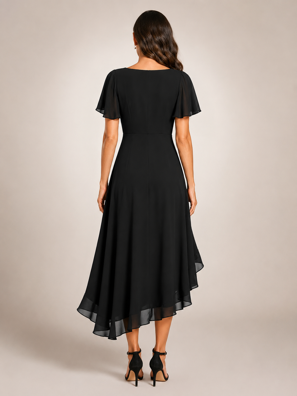 Reinhilde | Vestido maxi con bajo asimétrico y escote en V