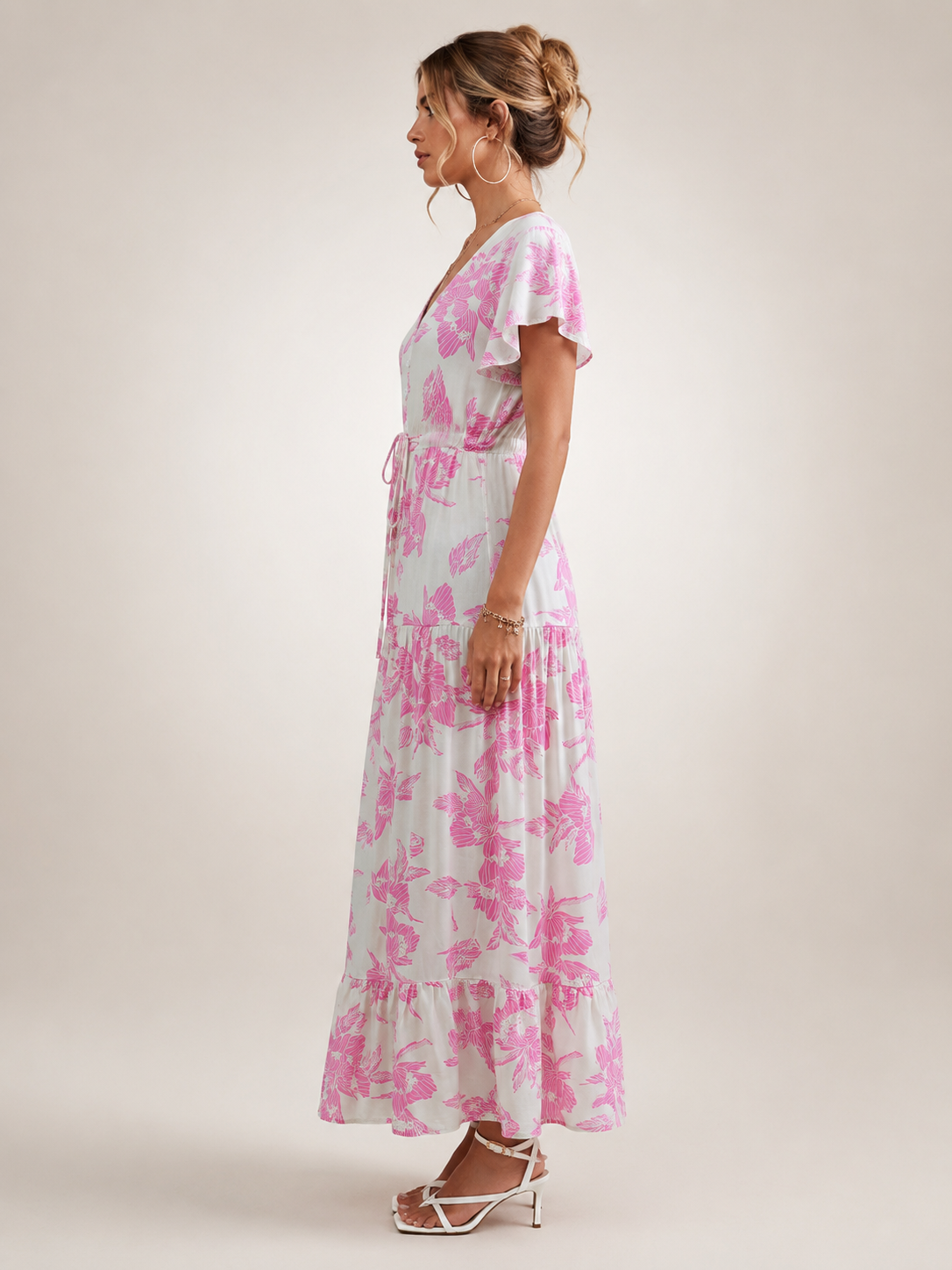Dorothea | Vestido midi sin mangas con escote en V y volante