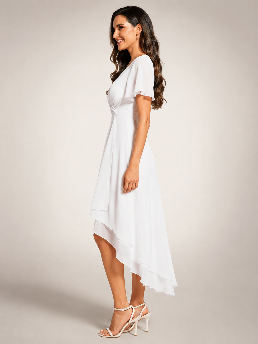 Reinhilde | Vestido maxi con bajo asimétrico y escote en V