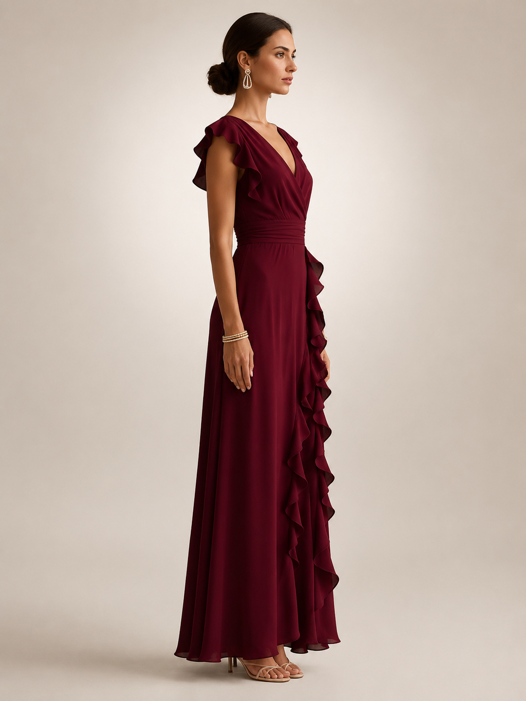 Gerhild | Vestido de fiesta plisado con escote en V y mangas cortas