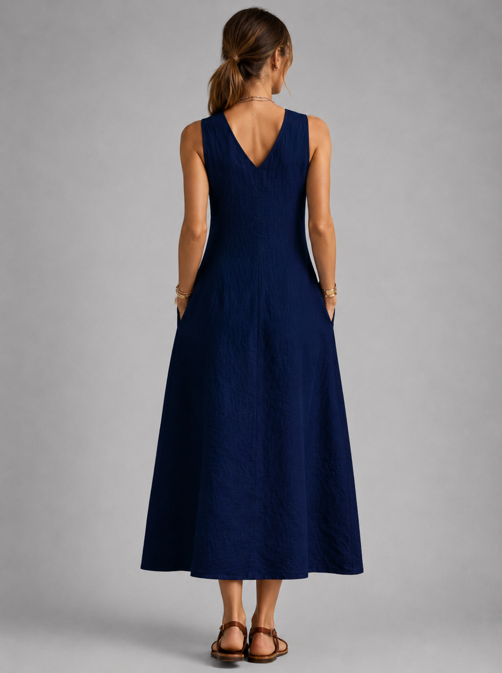 Greta | Vestido maxi de lino con botonadura