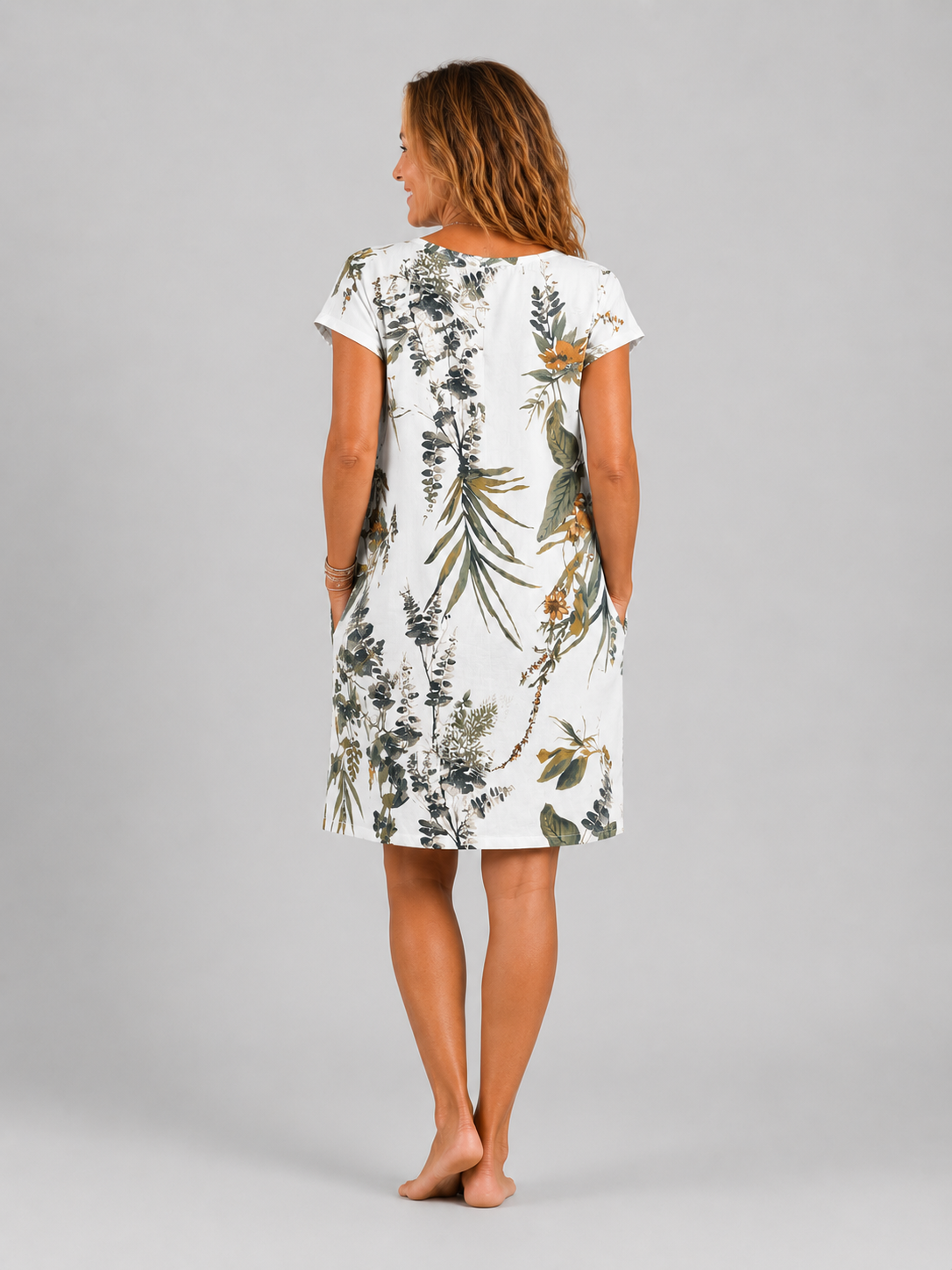 Carolin | Vestido de cuello redondo con estampado floral