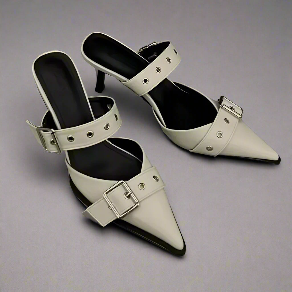 Adelheid | Zapatos de salón de punta fina con tira de hebilla