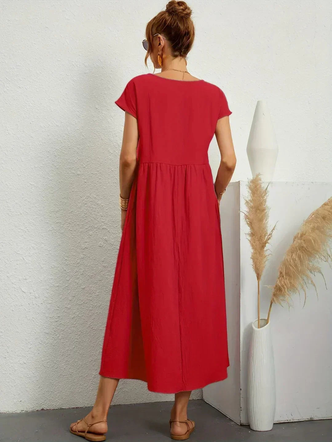 Sofia – Un vestido elegante de corte sencillo