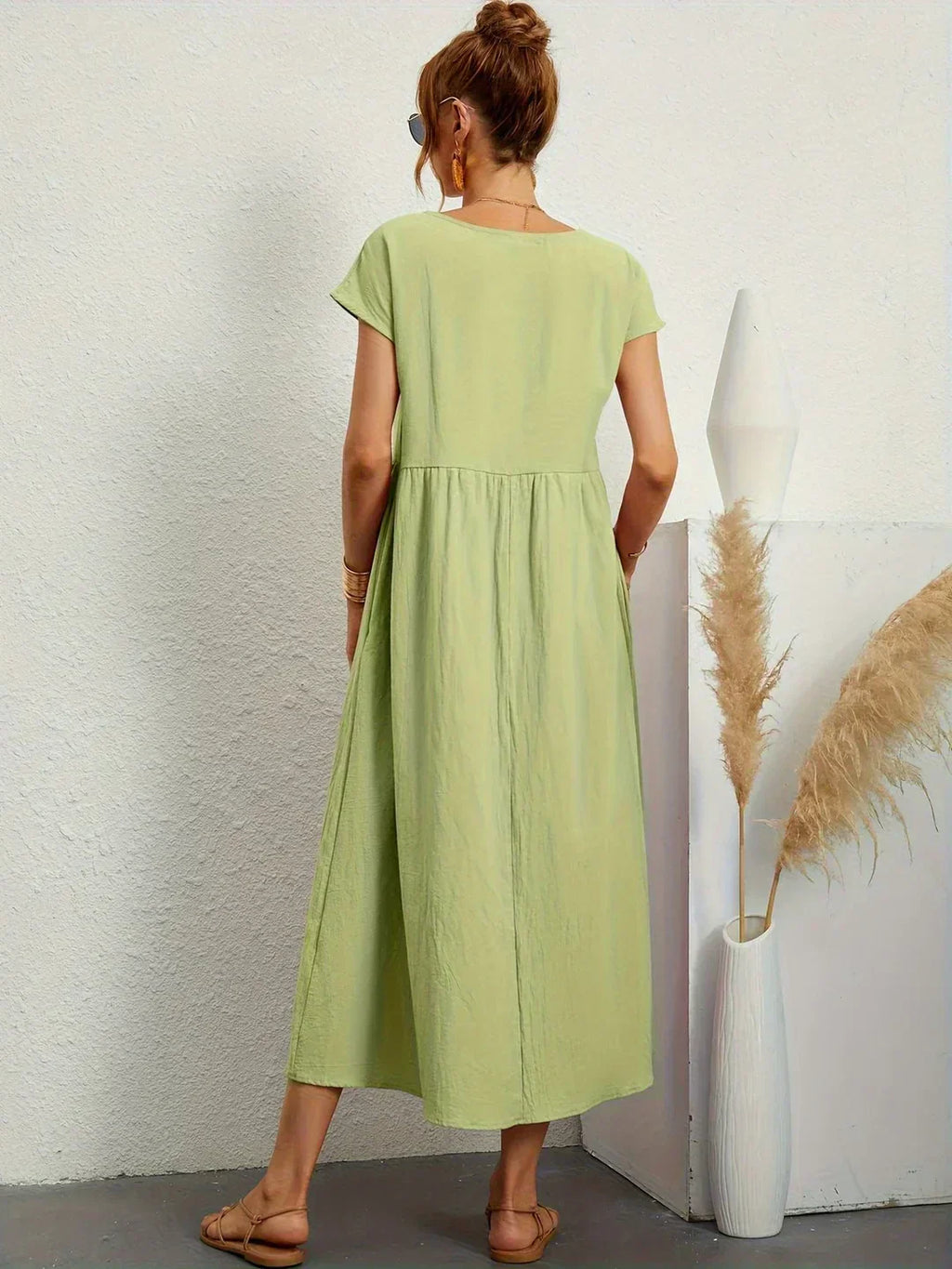 Sofia – Un vestido elegante de corte sencillo