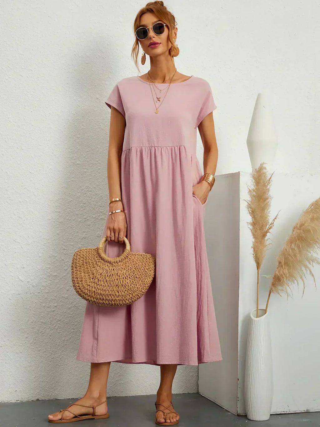 Sofia – Un vestido elegante de corte sencillo