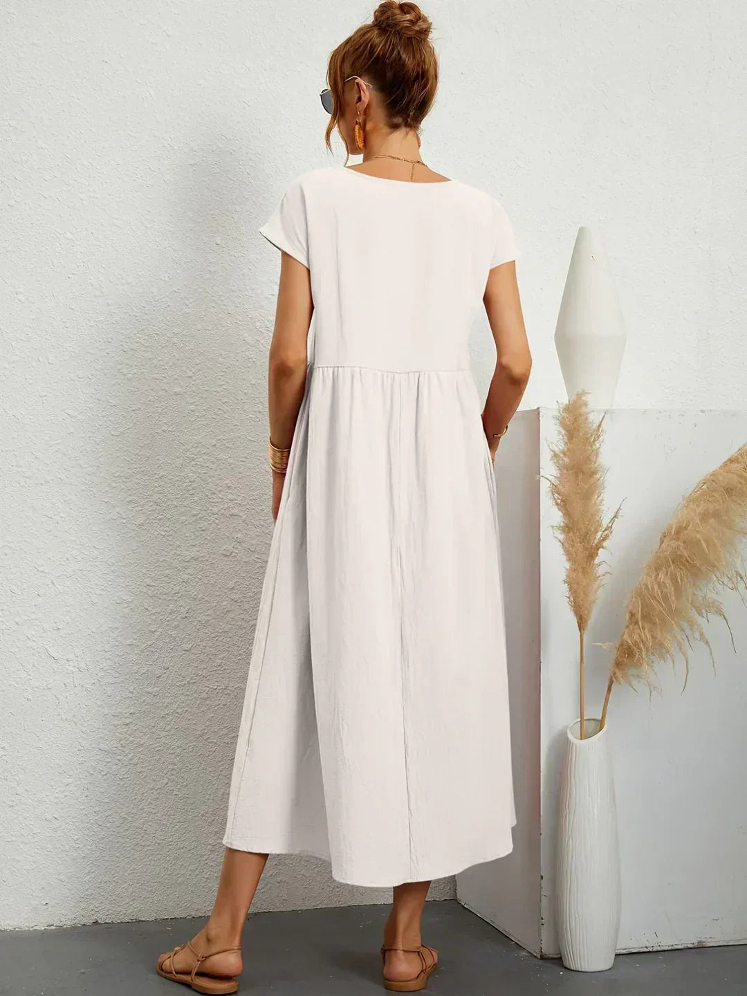 Sofia – Un vestido elegante de corte sencillo