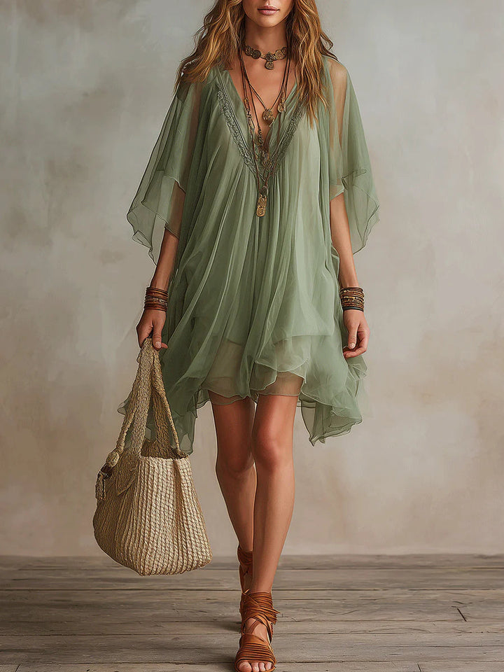 Vestido mini vaporoso de gasa verde con escote en V - Zelira