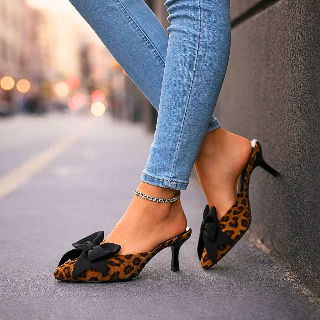Cordula | Mules de tacón de aguja con estampado de leopardo y lazo