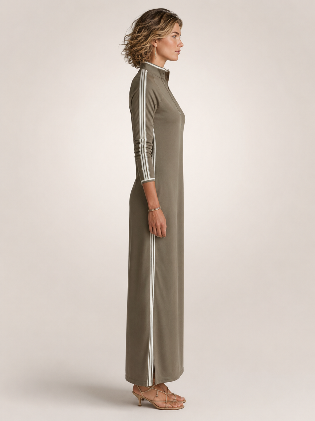 Frieda | Vestido de felpa minimalista en largo maxi