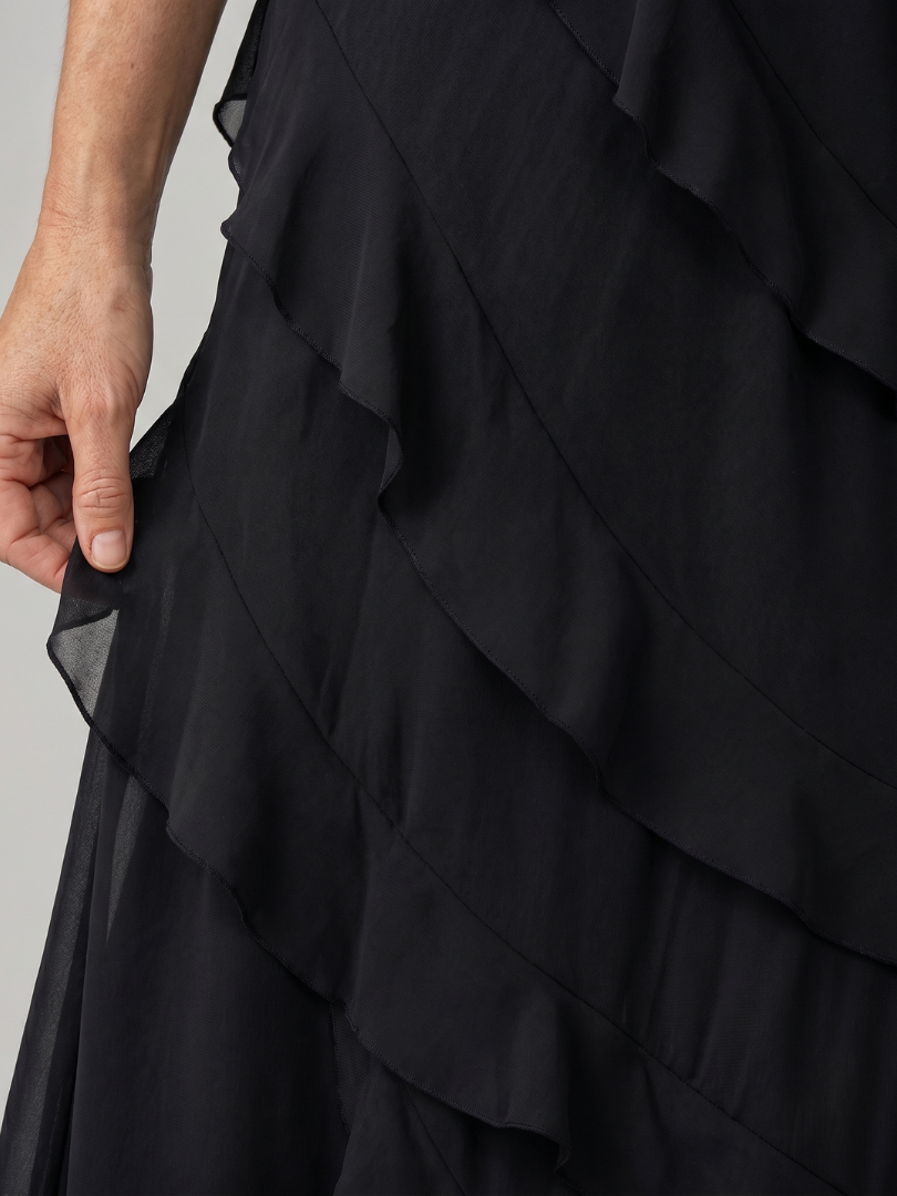 Edda | Vestido largo con volantes escalonados