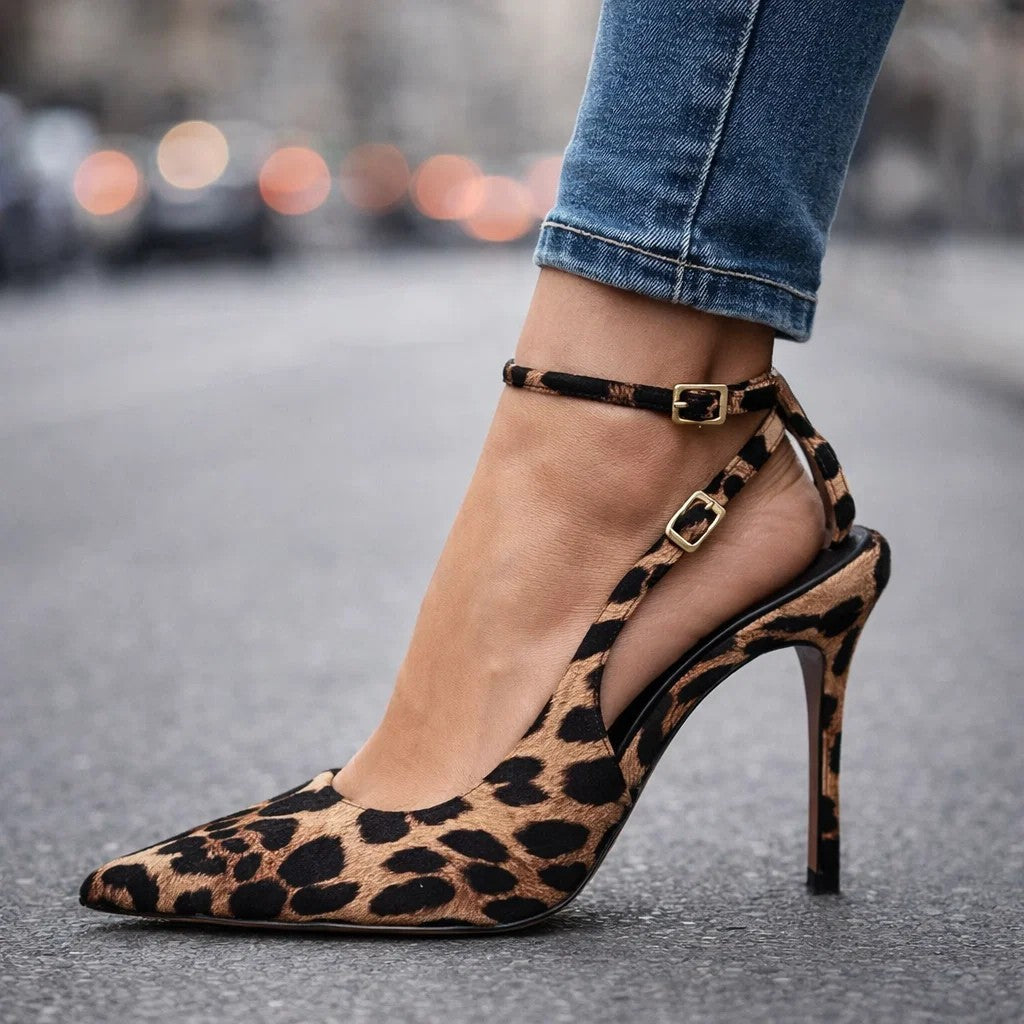 Ernestine | Zapatos de tacón de aguja de punta fina con correa de tobillo