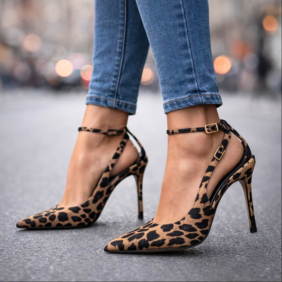 Ernestine | Zapatos de tacón de aguja de punta fina con correa de tobillo