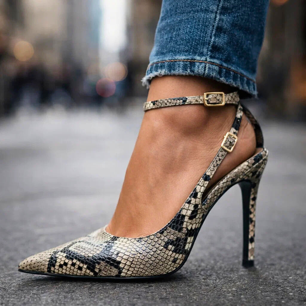 Ernestine | Zapatos de tacón de aguja de punta fina con correa de tobillo