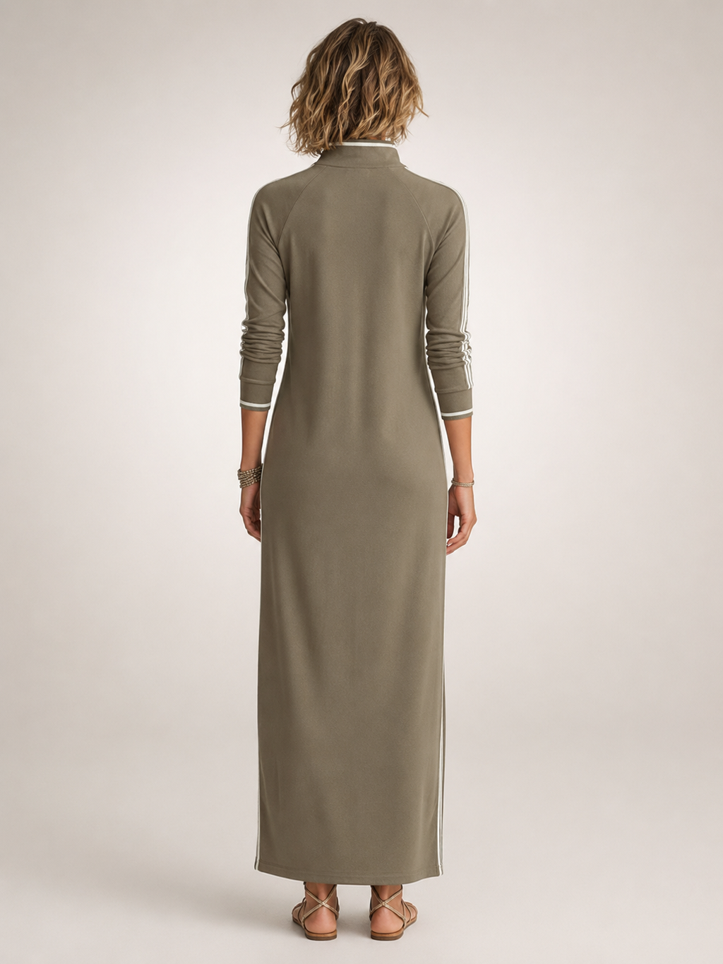 Frieda | Vestido de felpa minimalista en largo maxi