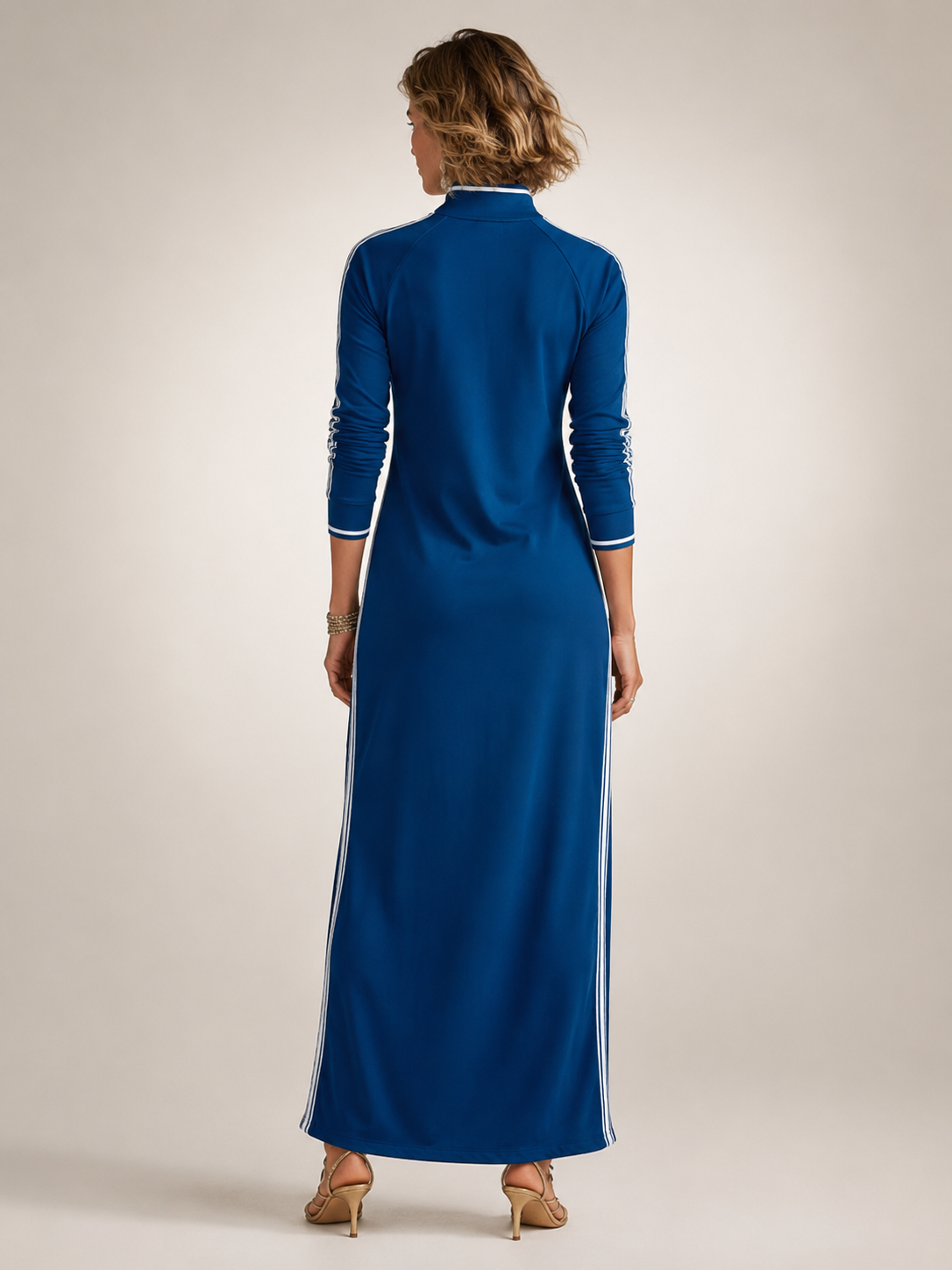 Frieda | Vestido de felpa minimalista en largo maxi