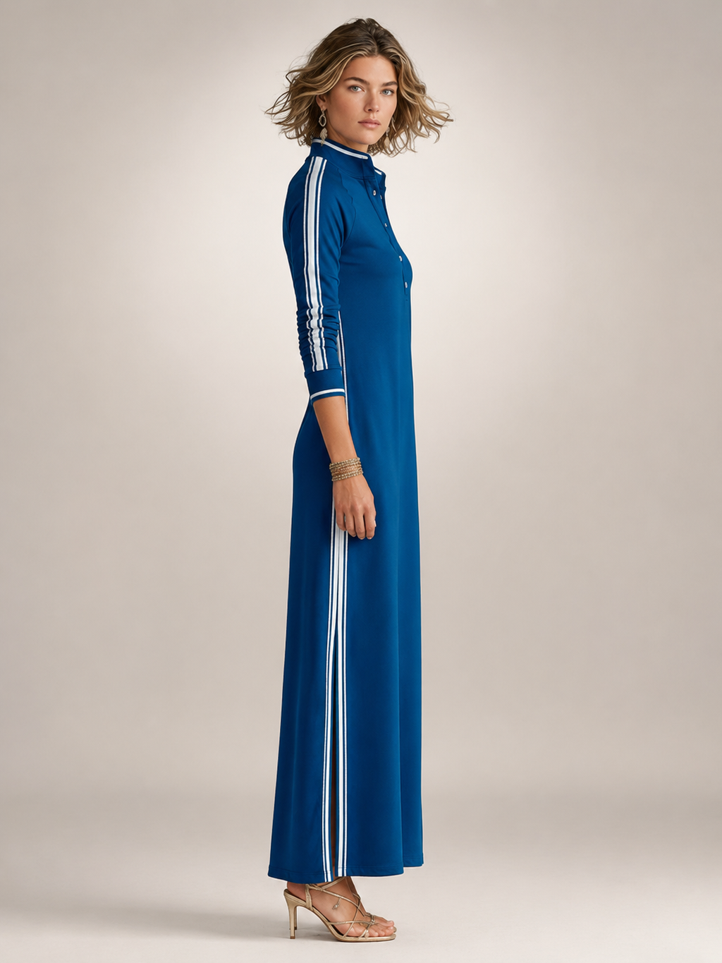 Frieda | Vestido de felpa minimalista en largo maxi