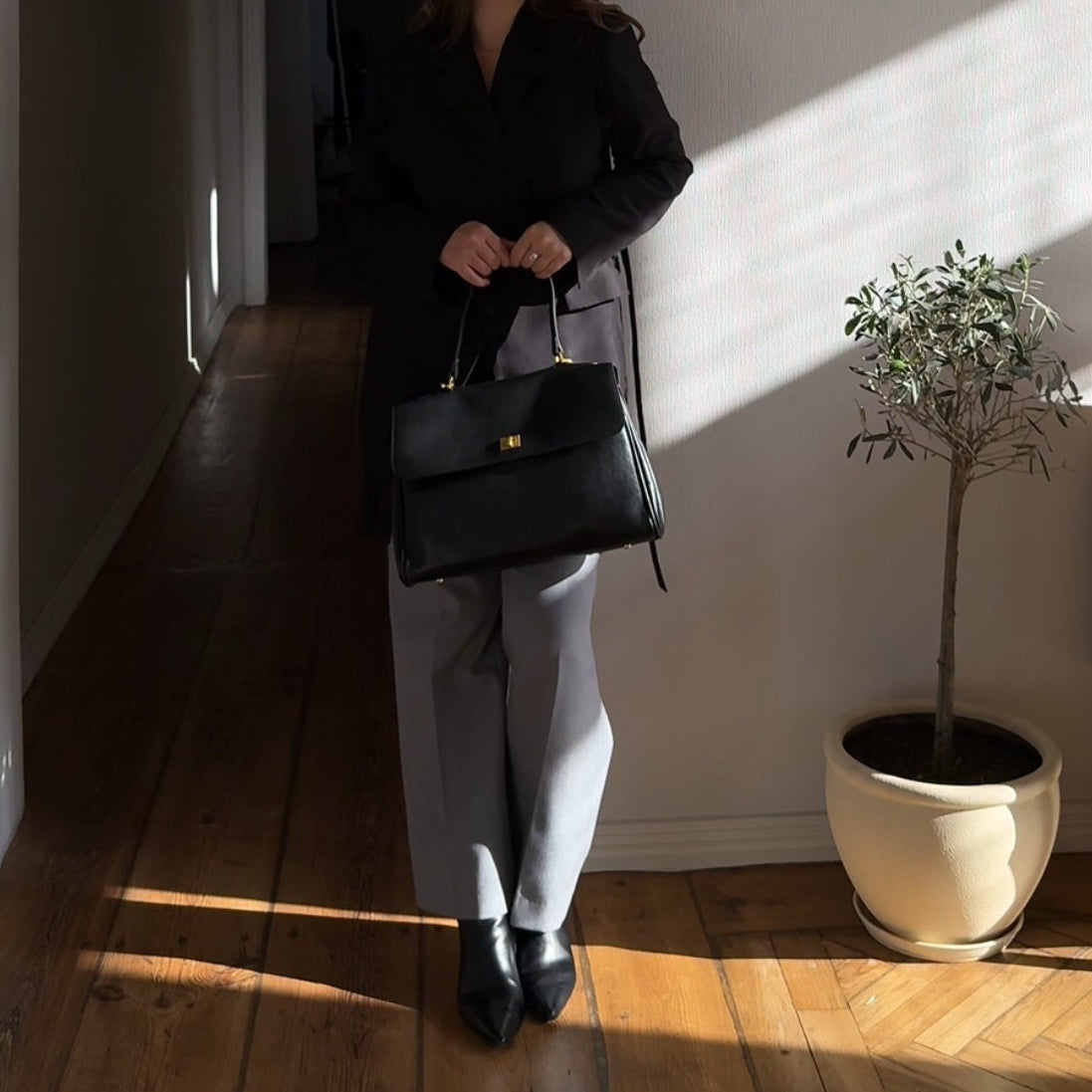 Helena | Bolso de mano de trabajo con compartimento para portátil
