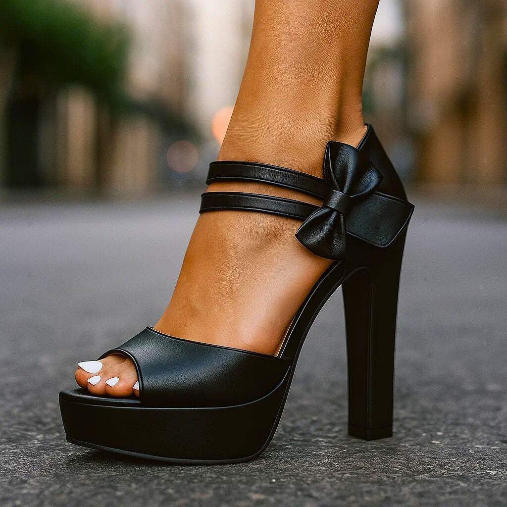 Juliana | Elegantes sandalias de tacón de aguja con lazo
