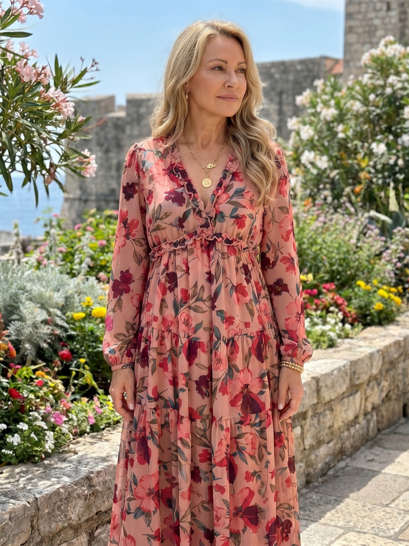 Viktoria | Vestido maxi floral con falda de volantes escalonados